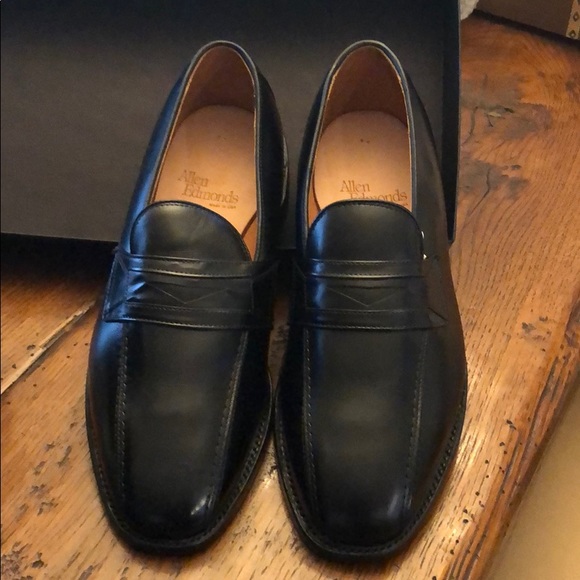 Men’s shoes